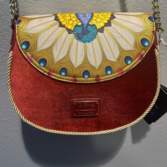 Loungefly Disney Snow White Evil Queen Throne Crossbody Bag - Picture 3 of 7